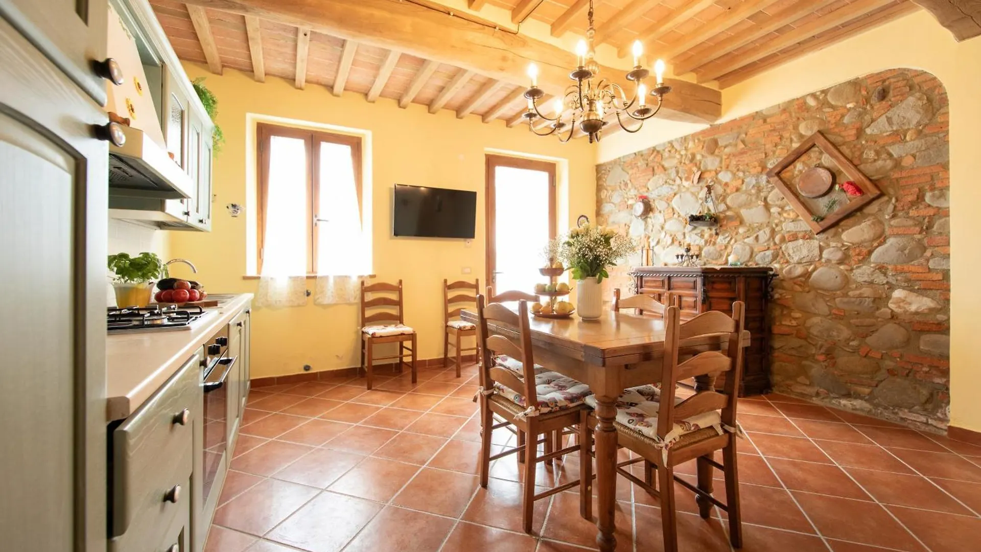 Appartamento Agriturismo Colle Del Sole With Swimming Pool Porcari